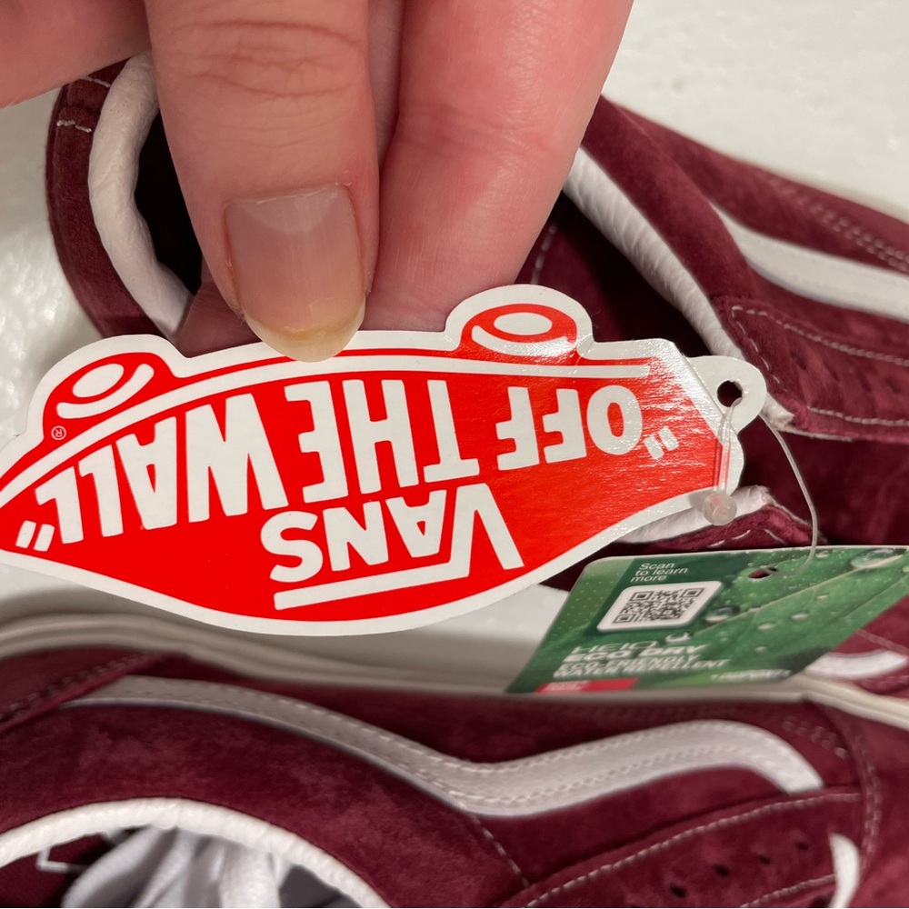 Vans Suede Sneakers in Burgundy and White never worn - Picture 12 of 13